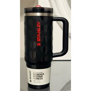 STANLEY VALENTINE’S QUENCHER PROTOUR FLIP‎ STRAW TUMBLER, 30OZ- BLACK LOVELY